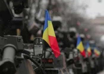 VIDEO Parada militară de Ziua Națională a României. Peste 4000 de militari și 200 de mijloace tehnice au trecut pe sub Arcul de Triumf