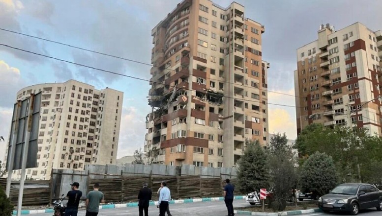 VIDEO. Atacurile Israelului au făcut prăpăd printre militarii iranieni de rang înalt: cel puțin patru figuri cheie ale programului nuclear al Teheranului au fost eliminate! Printre ei, șeful armatei și comandantul Gardienilor Revoluției