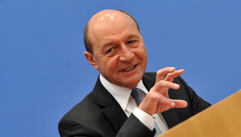 Traian Băsescu analizează impactul asupra României al victoriei lui Joe Biden în alegerile prezidențiale din SUA. „Un plus pentru România. Democrații consideră Rusia un risc de securitate”. Analiză BBC: „Putin se teme că Administrația Biden va însemna mai multă presiune”