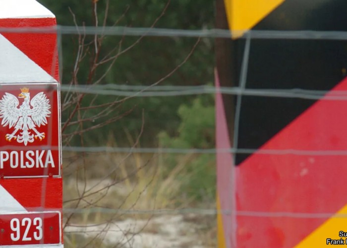 Disputa dintre Polonia și Germania pe tema migranților ilegali se întețește. Polonia a impus de luni controale la punctele de trecere cu Germania și Lituania