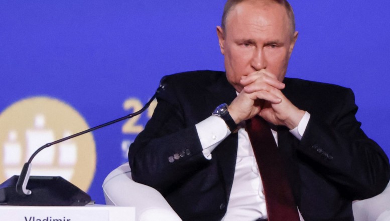 Rusia are acum studii masterale pentru ocolirea sancțiunilor internaționale. Cum pregătește Rusia specialiști pentru o lungă perioadă de izolare internațională