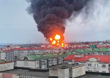VIDEO. Se întoarce roata războiului? Rusia acuză Ucraina că a lansat un atac pe teritoriul Federației, provocând un incendiu devastator la un depozit de petrol