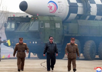Coreea de Nord confirmă testarea celei mai mari rachete ICBM și promite că se pregătește pentru o confruntare "de lungă durată" cu SUA