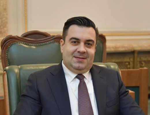 DNA dă drumul la dosare pentru a mai dezamorsa furia publică împotriva pactului șefilor din justiție cu marii corupți din politică. Fostul ministru PSD al Transporturilor Răzvan Cuc, suspect într-un mega-dosar de corupție