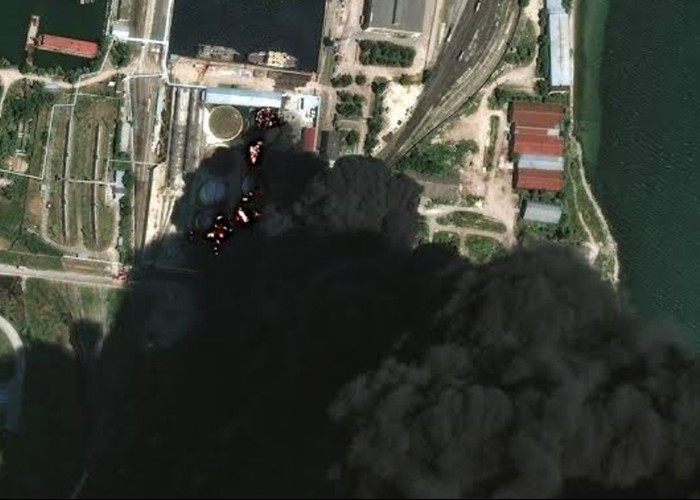 Nopți de coșmar la Sevastopol, Peninsula Crimeea. Ucrainenii i-au lăsat pe ocupanți fără curent. Întreaga peninsulă este însă afectată de lipsa carburanților și de întreruperile repetate de energie electrică