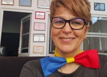Un disident anticomunist o DESFIINȚEAZĂ pe Carmen Avram: E tare în MUGET! O poate eclipsa pe Elena Ceaușescu
