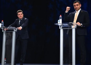 Financial Times elogiază lupta lui Nicușor Dan cu populismul favorabil Rusiei / Discret, greu la vorbă, dispus să se contrazică și cu propria tabără, liderul de la Cotroceni oferă Vestului în derivă o lecție de seriozitate, respect și de tăcere strategică