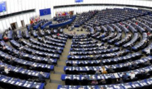 Mafia, în corzi. Parlamentul European a votat un proiect legislativ care condiționează acordarea de fonduri europene de respectarea statului de drept