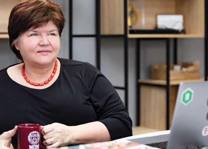 EXCLUSIV INTERVIU. De Gardă peste Prut: despre umbrele Rusiei, liberă exprimare și control în presa din Moldova, cu jurnalista Alina Radu, directoarea ”ZdG”
