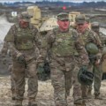 Pentagonul a anulat brusc detașarea a peste 4000 de soldați americani în Polonia. Nu este clar despre ce ar putea fi vorba. În același timp, un sondaj de amploare relevă că, dintre statele europene, doar Polonia și România susțin prezența bazelor americane pe teritoriul lor