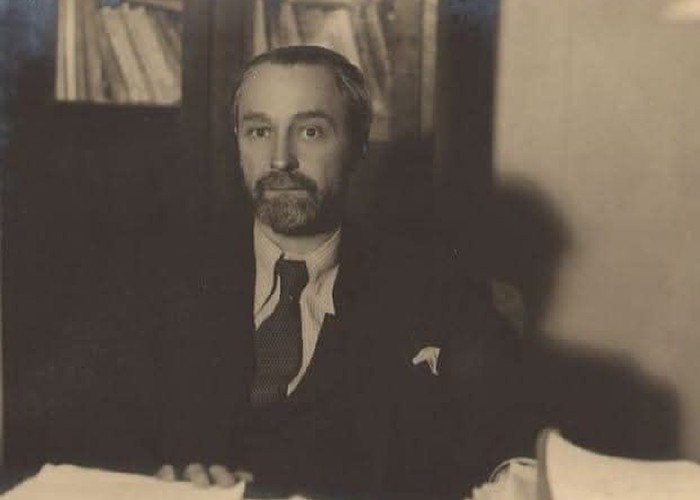26 aprilie 1963: la scurt timp după eliberarea din temniță cu plămânii devorați de TBC, poetul Vasile Voiculescu moare la București, în cele mai cumplite condiții. De la Rugul Aprins la rugul de nestins