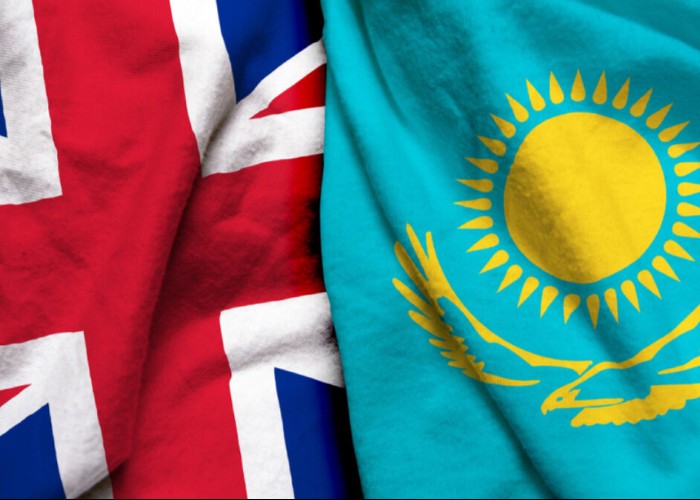 Lovitură grea pentru Moscova: Kazahstanul a încheiat un acord de cooperare militară cu Marea Britanie