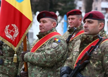 EXCLUSIV. Ministerul Apărării Naționale face o serie de clarificări privind decizia introducerii graduale a limbii ruse ca limbă-materie opțională în colegiile cu profil militar: “Pe lângă limba rusă, vom introduce germana, spaniola și chineza”. De ce este important ca militarii români să cunoască sau să înțeleagă limba rusă și ce ne arată experiența Ucrainei