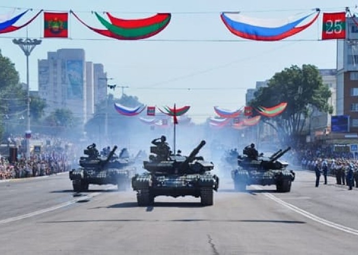 Derusificați terminologia! Trupele rusești din regiunea nistreană sunt de OCUPAȚIE, nu ”pacificatoare”, iar Transnistria este un teritoriu OCUPAT de Rusia, nu o ”regiune separatistă”. Avertismentul lui Mihai Gribincea