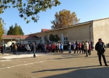 Diminuați numărul de secții de votare pentru transnistreni! CEC analizează această solicitare. SIS invocă riscuri la adresa securității naționale