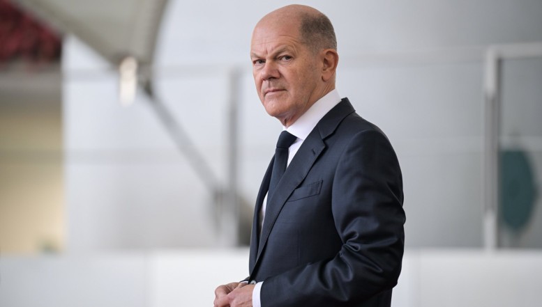 Olaf Scholz l-ar fi demis pe Christian Lindner, provocând o criză politică, pentru că acesta a vrut să trimită Ucrainei mult-râvnitele rachete Taurus / Fostul ministru de Finanțe îl acuză acum pe cancelar de obstrucționarea „sprijinului militar eficient” pentru Kiev