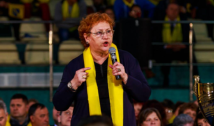 Renate Weber, Avocatul Poporului cu mandat expirat de doi ani, s-a alăturat frăției AUR-PSD-Florin Iordache, atacând la CCR ordonanța referitoare la programul SAFE. „În schimb, Weber nu are nicio problemă cu faptul că mandatul ei s-a încheiat acum doi ani. Cu cât ești mai expirat, cu atât ești mai constituțional!”