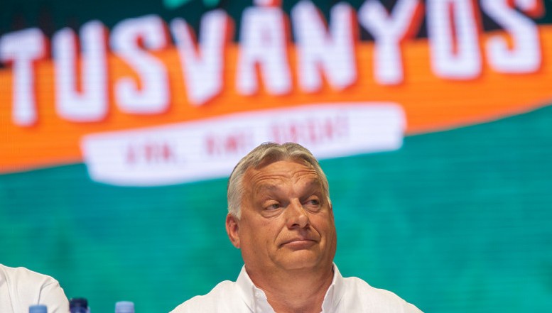 "Transilvania nu e pământ românesc", afirmă putinistul Viktor Orbán într-o declarație scandaloasă pe care o face în contextul unei dispute electorale cu principalul său opozant