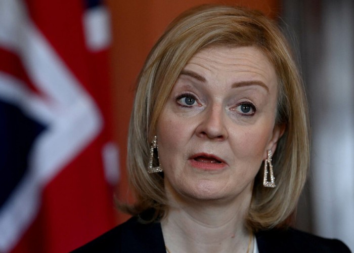 Liz Truss: Marea Britanie va lucra împreună cu aliații pentru a se asigura că "Taiwanul este capabil să se apere"