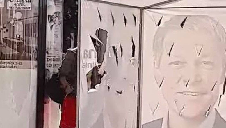VIDEO. Cioloș și Barna, „tăiați” în mai multe locuri de un individ care a atacat un cort de campanie al USR-PLUS