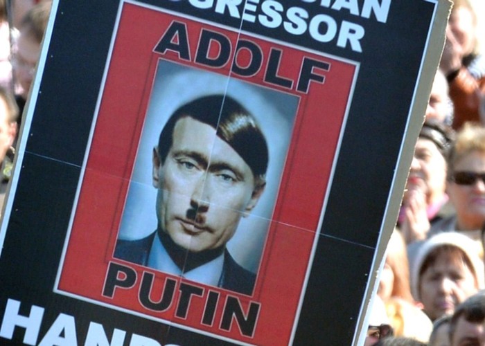 Ucraina, atacată de Rusia / Cristian Tudor Popescu: „Putin n-a vrut să negocieze nimic, niciun moment. Totul a fost un teatru, atacarea Ucrainei fiind de mult stabilită ca obiectiv” / „Nimeni nu poate prevedea până unde va merge Fűhrerul de la Kremlin”
