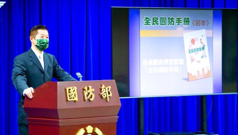 Taiwanul a lansat în premieră un manual de supraviețuire în caz de război. Civilii sunt învățați cum să procedeze în situația în care China decide să atace