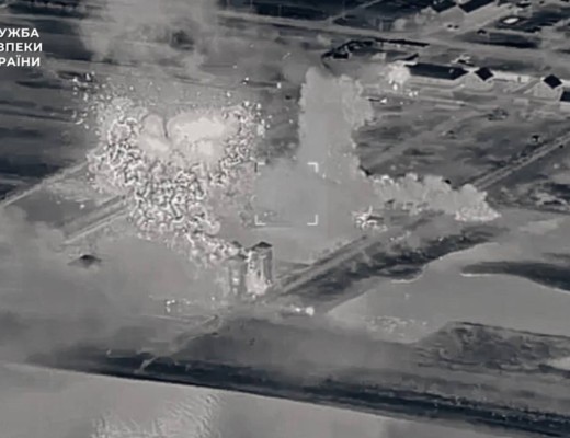 VIDEO Ucraina a spulberat cu doar câteva drone cel puțin o sută de agenți FSB și alți zeci de recruți aflați în pregătire în regiunile ocupate Donețk și Herson!