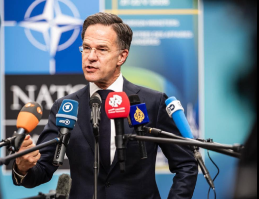 VIDEO Mark Rutte, șeful NATO, a evidențiat public sprijinul acordat Statelor Unite de ROMÂNIA în conflictul cu Iranul. Declarația a fost făcută pentru Fox News cu puțin înainte de întrevederea cu Donald Trump, încă foarte furios pe aliații europeni
