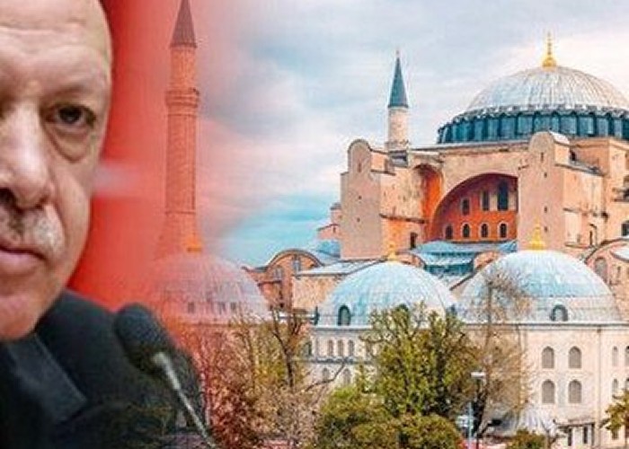 Erdogan se umflă în pene, dar turcii NU par a se bucura de anunțul aprobării oficiale a transformării Catedralei Sfânta Sofia în moschee